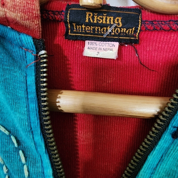 Rising international hippie multi material print light weight hooded jacket - Picture 4 of 8